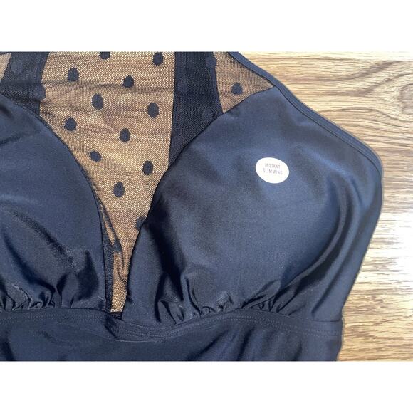 SO Juniors Plus Size 1x Black Halter Mesh One Piece Bathing Suit Swim Wear NWT - Picture 4 of 16